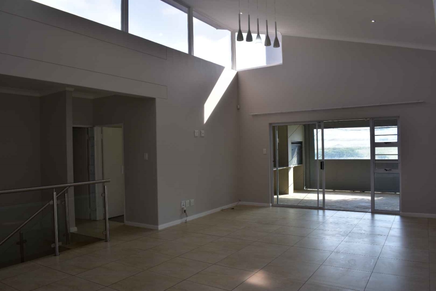 4 Bedroom Property for Sale in Beacon Bay Eastern Cape